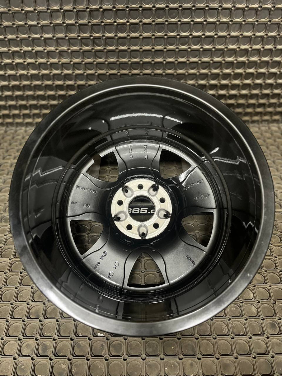 ДИСКИ ДЕМО* MERCEDES A2134015300 R18 9J PCD 5X112 ET52.5 DIA66.6 GMF