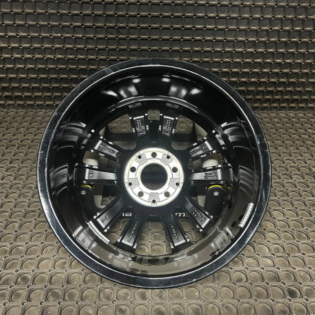 ДИСКИ БУ MERCEDES A2064016100 R17 8J PCD 5X112 ET49.5 DIA66.6 BKF