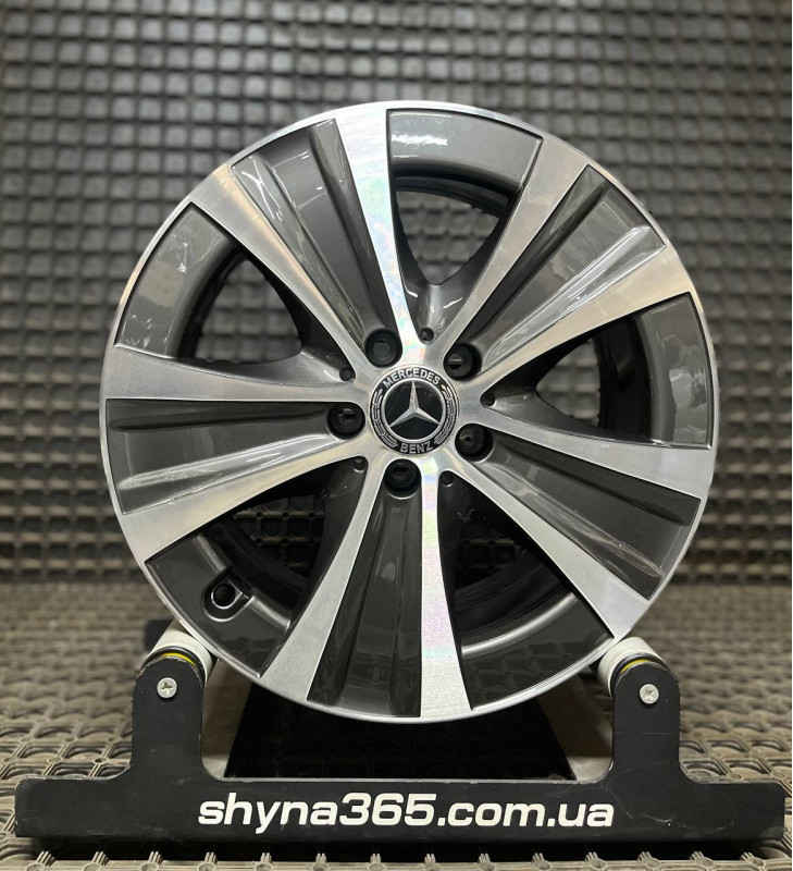 ДИСКИ ДЕМО* MERCEDES A2134015300 R18 9J PCD 5X112 ET52.5 DIA66.6 GMF