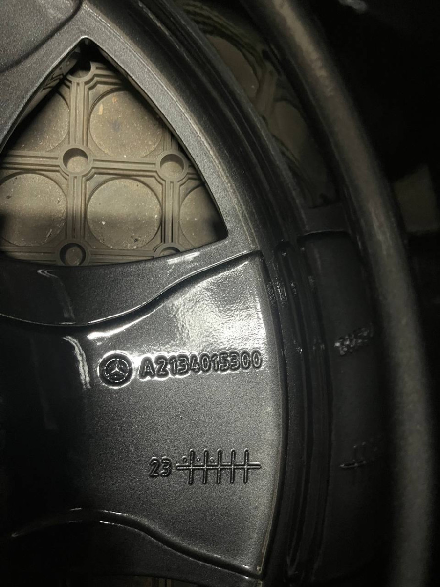 ДИСКИ ДЕМО* MERCEDES A2134015300 R18 9J PCD 5X112 ET52.5 DIA66.6 GMF