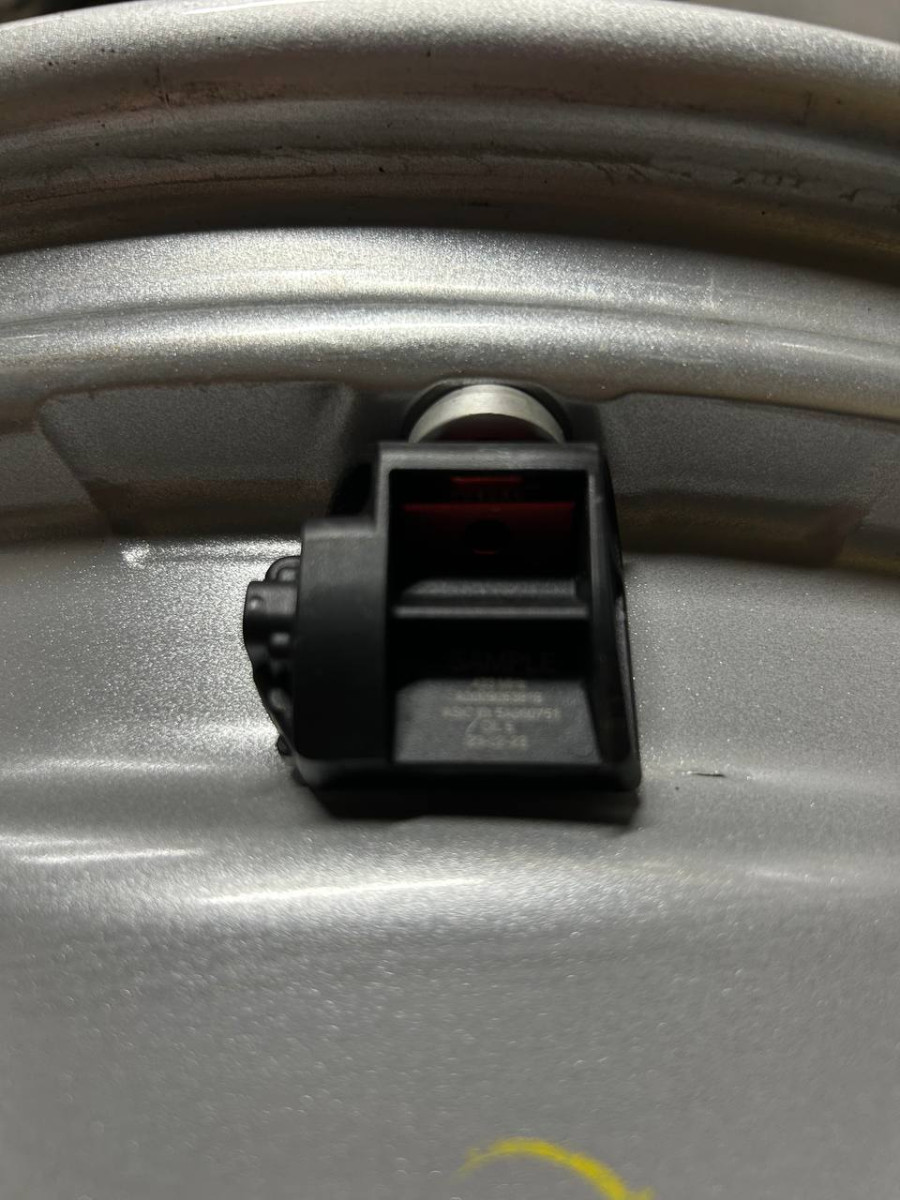ДИСКИ БУ MERCEDES A5404010400 R20 8J PCD 5X112 ET34.7 DIA66.6 S