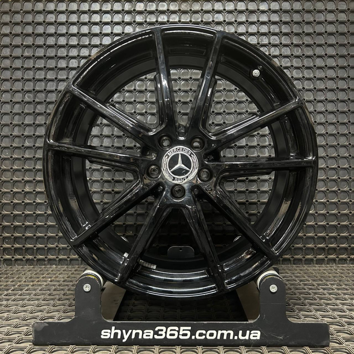 ДИСКИ БУ MERCEDES A2964010300 R20 8.5J PCD 5X112 ET29.5 DIA66.6 BK