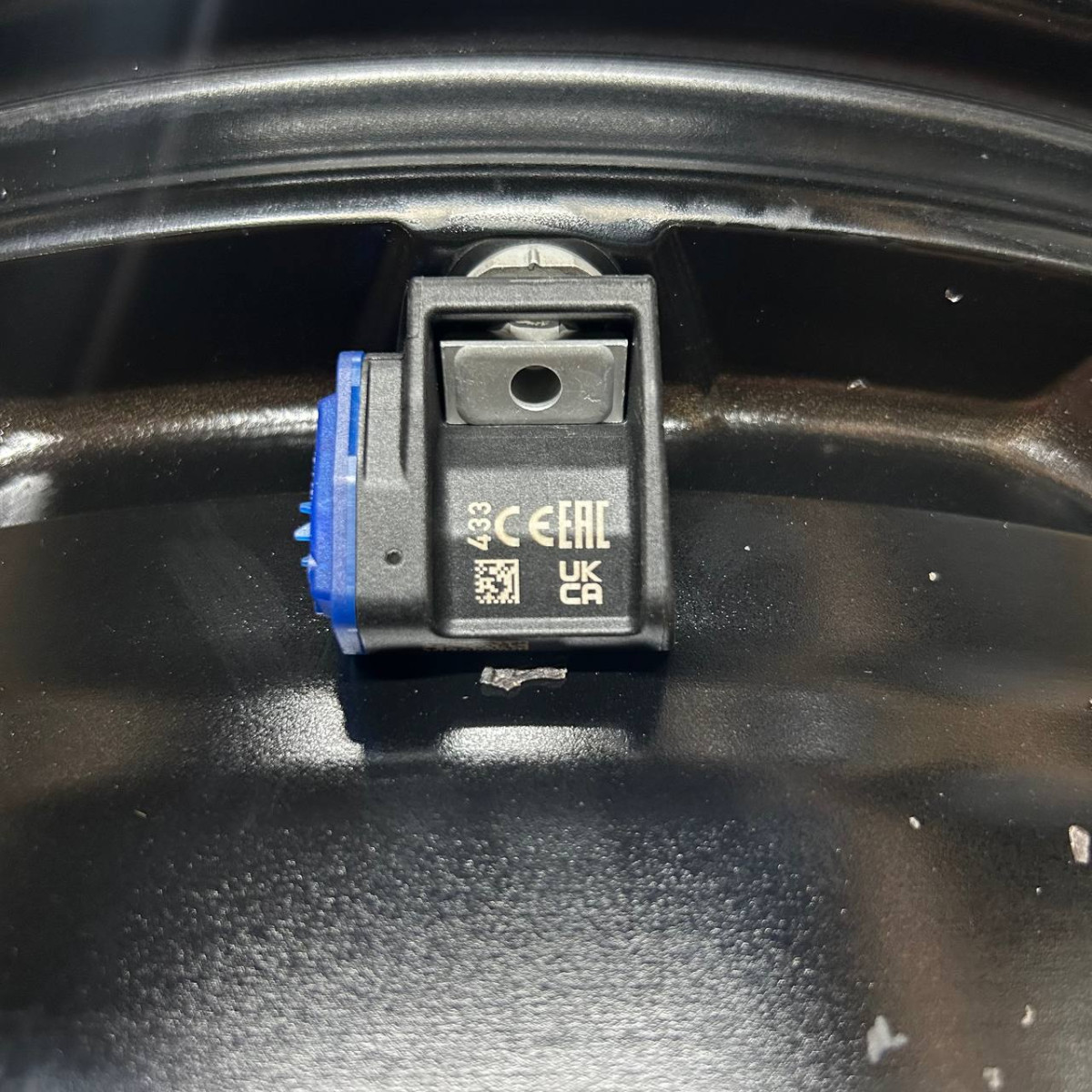 ДИСКИ БУ MERCEDES A2964010300 R20 8.5J PCD 5X112 ET29.5 DIA66.6 BK