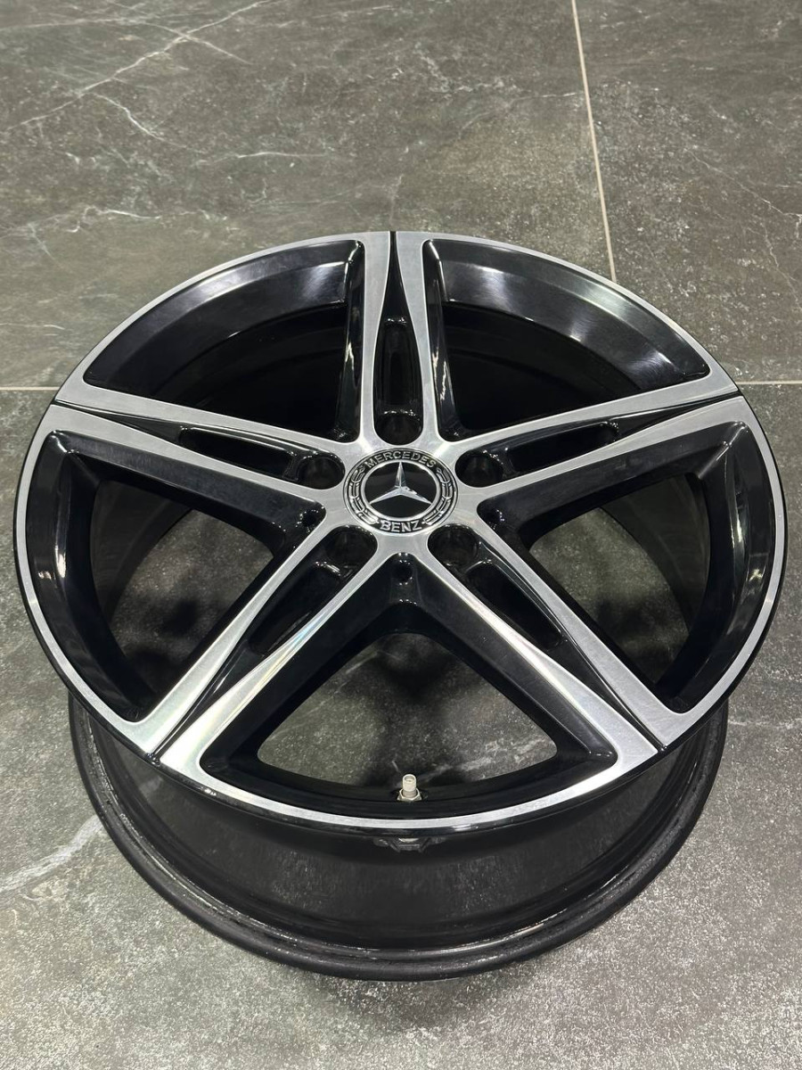 ДИСКИ ДЕМО* MERCEDES A1774010700 R18 7.5J PCD 5X112 ET49 DIA66.6 BKF