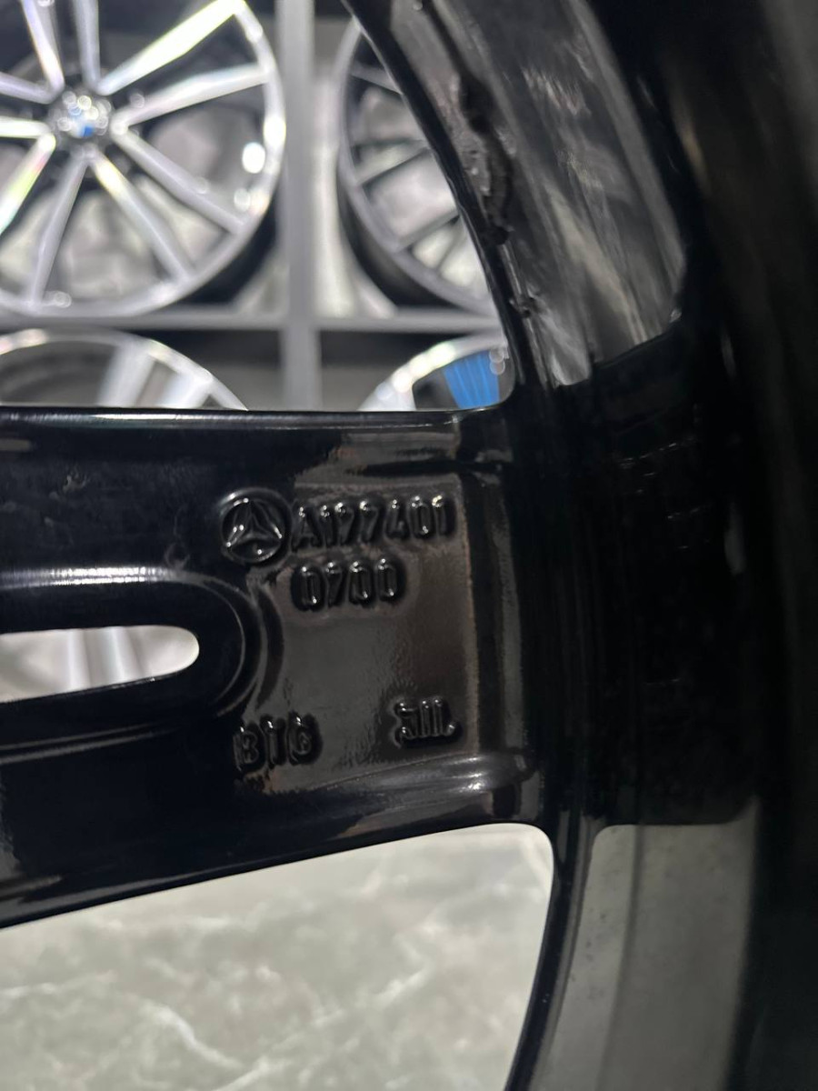 ДИСКИ ДЕМО* MERCEDES A1774010700 R18 7.5J PCD 5X112 ET49 DIA66.6 BKF