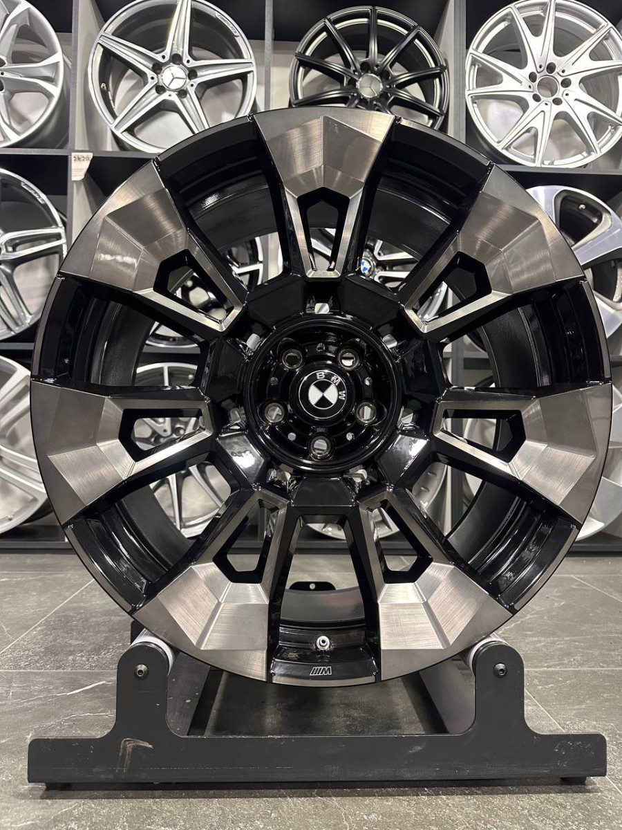 ДИСКИ БУ BMW M 6856022 R23 11J PCD 5X120 ET44 DIA66.5 BKF