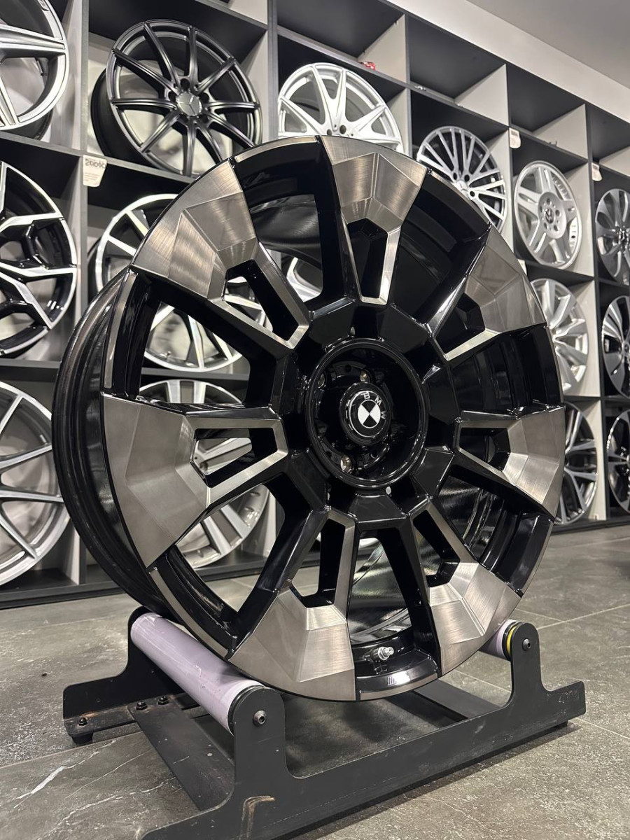 ДИСКИ БУ BMW M 6856022 R23 11J PCD 5X120 ET44 DIA66.5 BKF