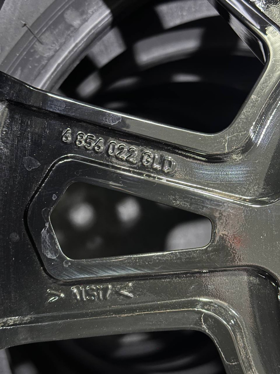 ДИСКИ БУ BMW M 6856022 R23 11J PCD 5X120 ET44 DIA66.5 BKF