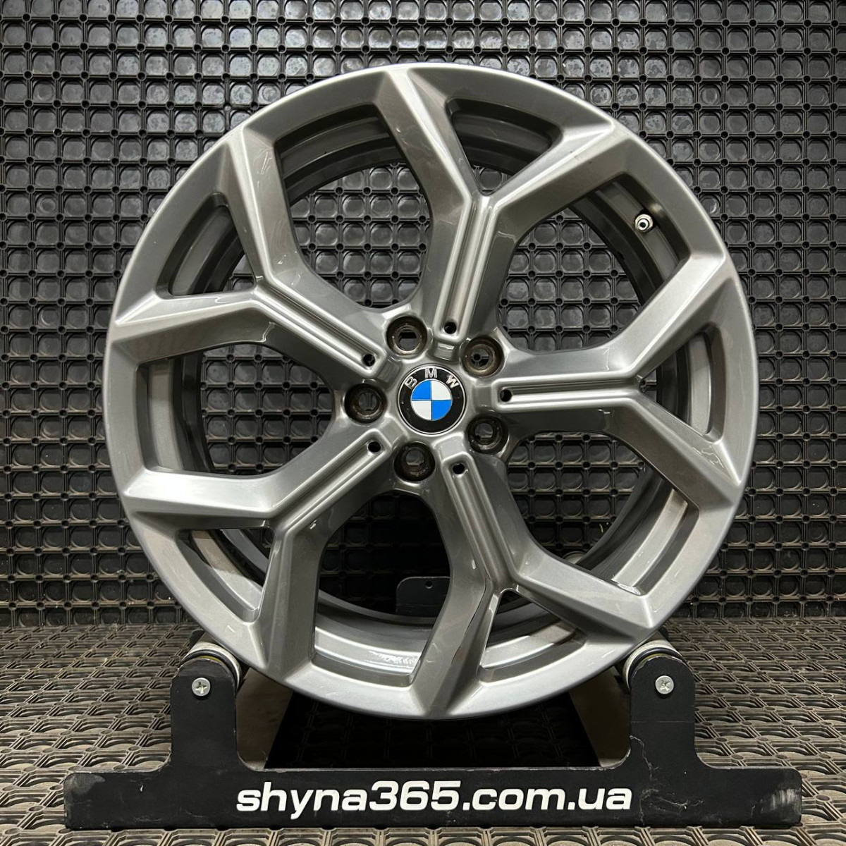 ДИСКИ БУ BMW 6877327 R19 7.5J PCD 5X112 ET32 DIA66.6 GR