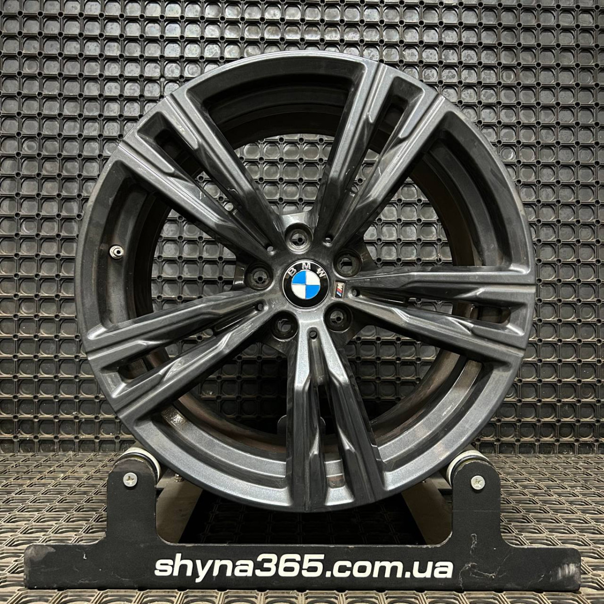 ДИСКИ БУ BMW M 8091467 R18 9J PCD 5X112 ET32 DIA66.6 BK