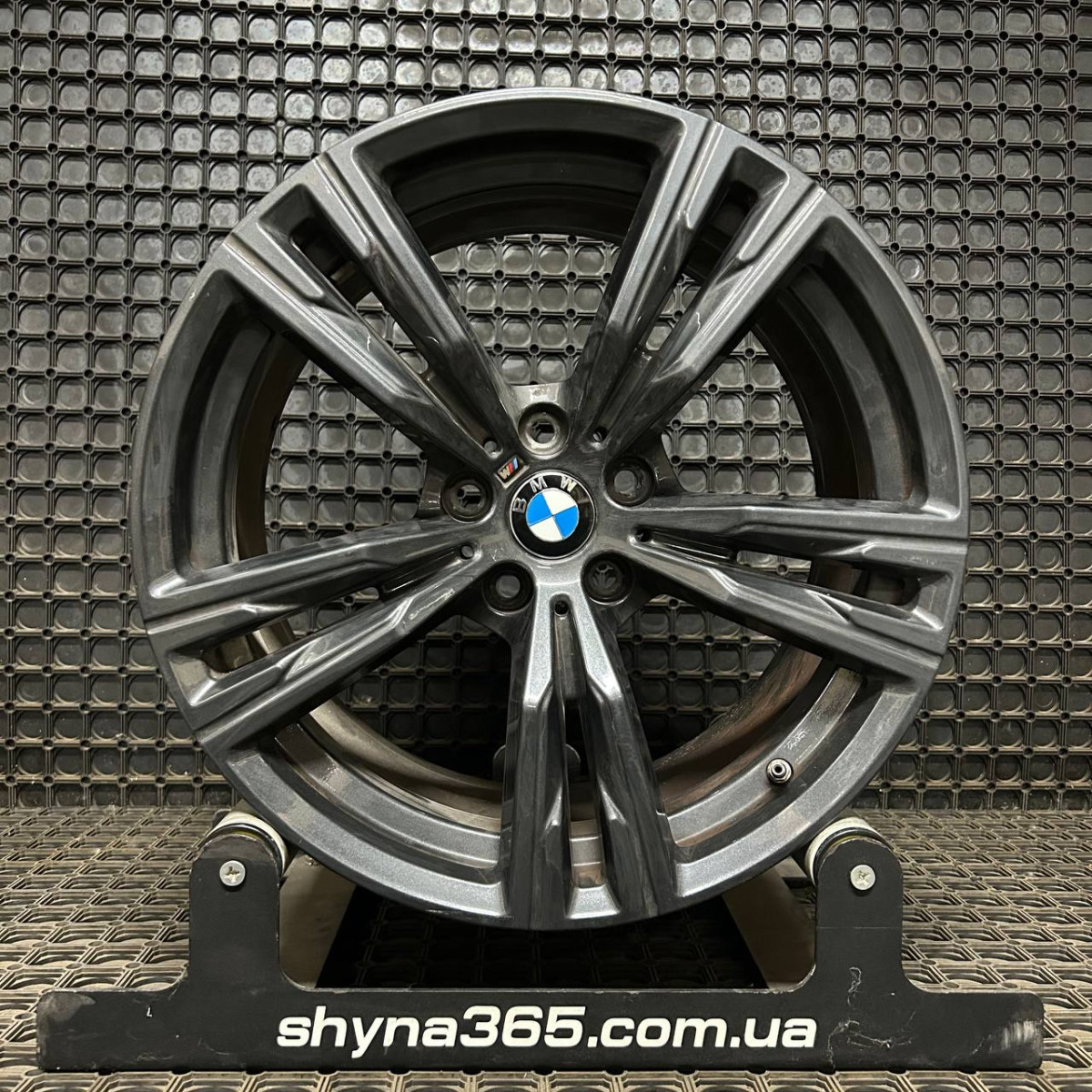 ДИСКИ БУ BMW M 8091467 R18 9J PCD 5X112 ET32 DIA66.6 BK