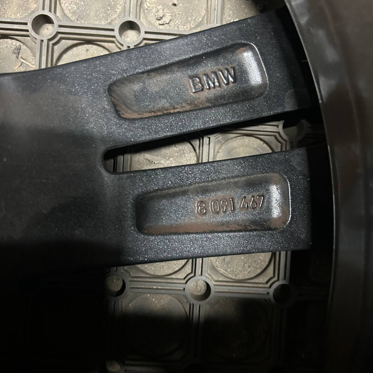 ДИСКИ БУ BMW M 8091467 R18 9J PCD 5X112 ET32 DIA66.6 BK