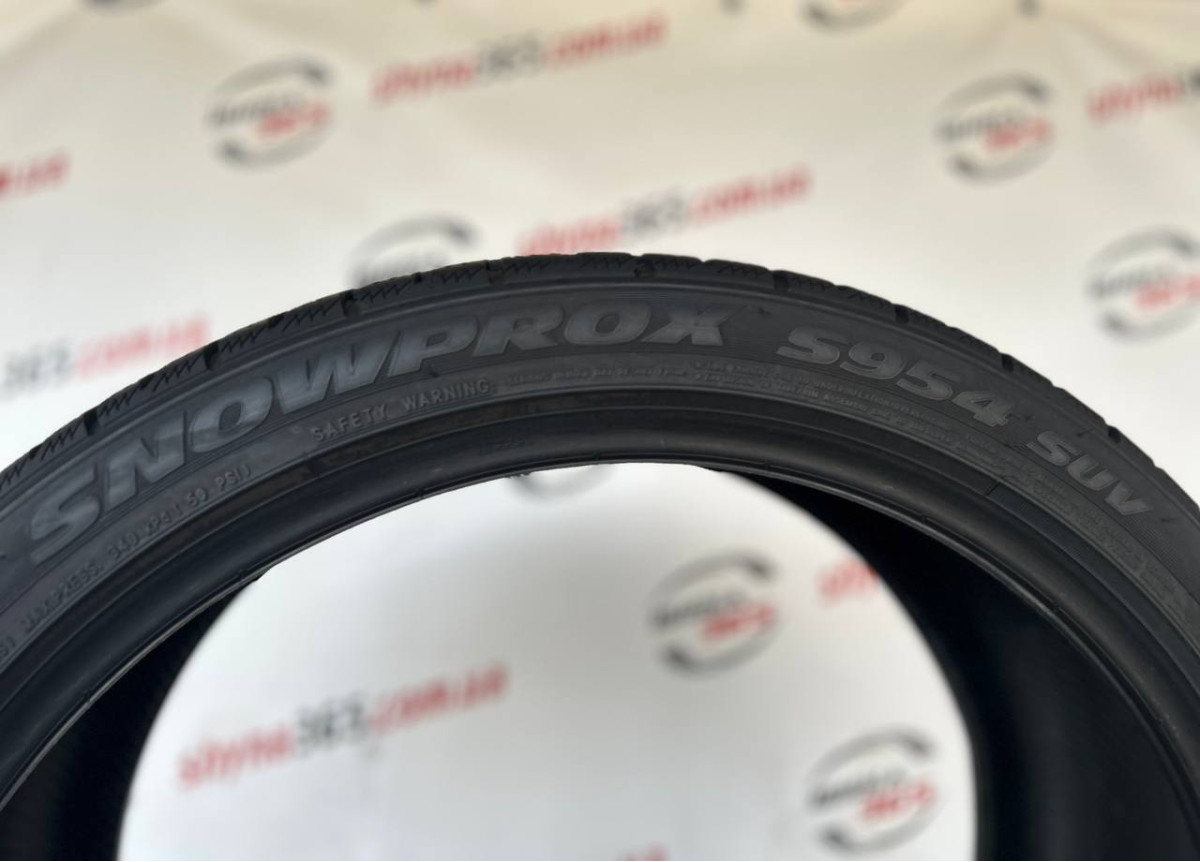225/40 R19 TOYO SNOWPROX S954 SUV 7mm