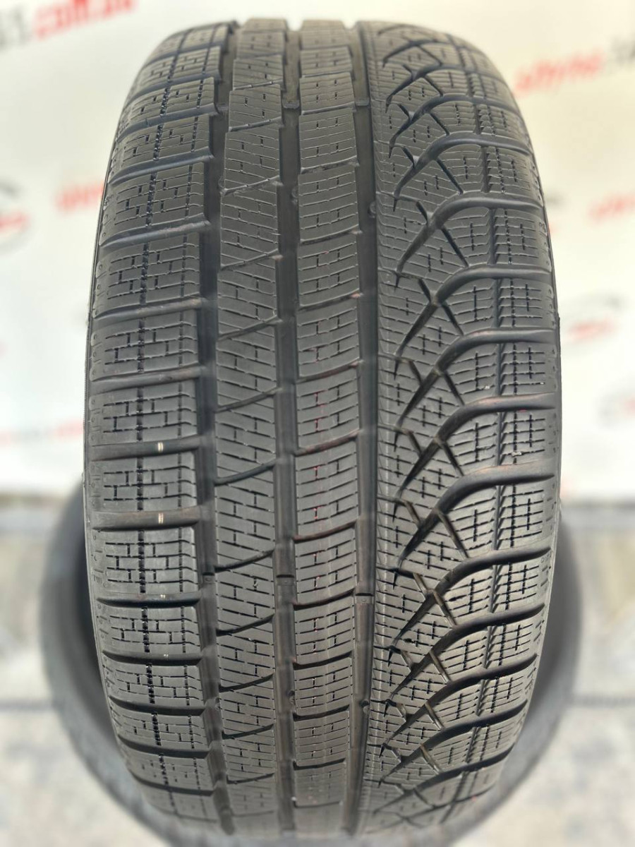 245/35 R19 PIRELLI PZERO WINTER 7mm