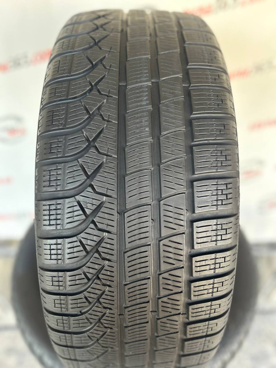 245/50 R19 PIRELLI PZERO WINTER 5mm