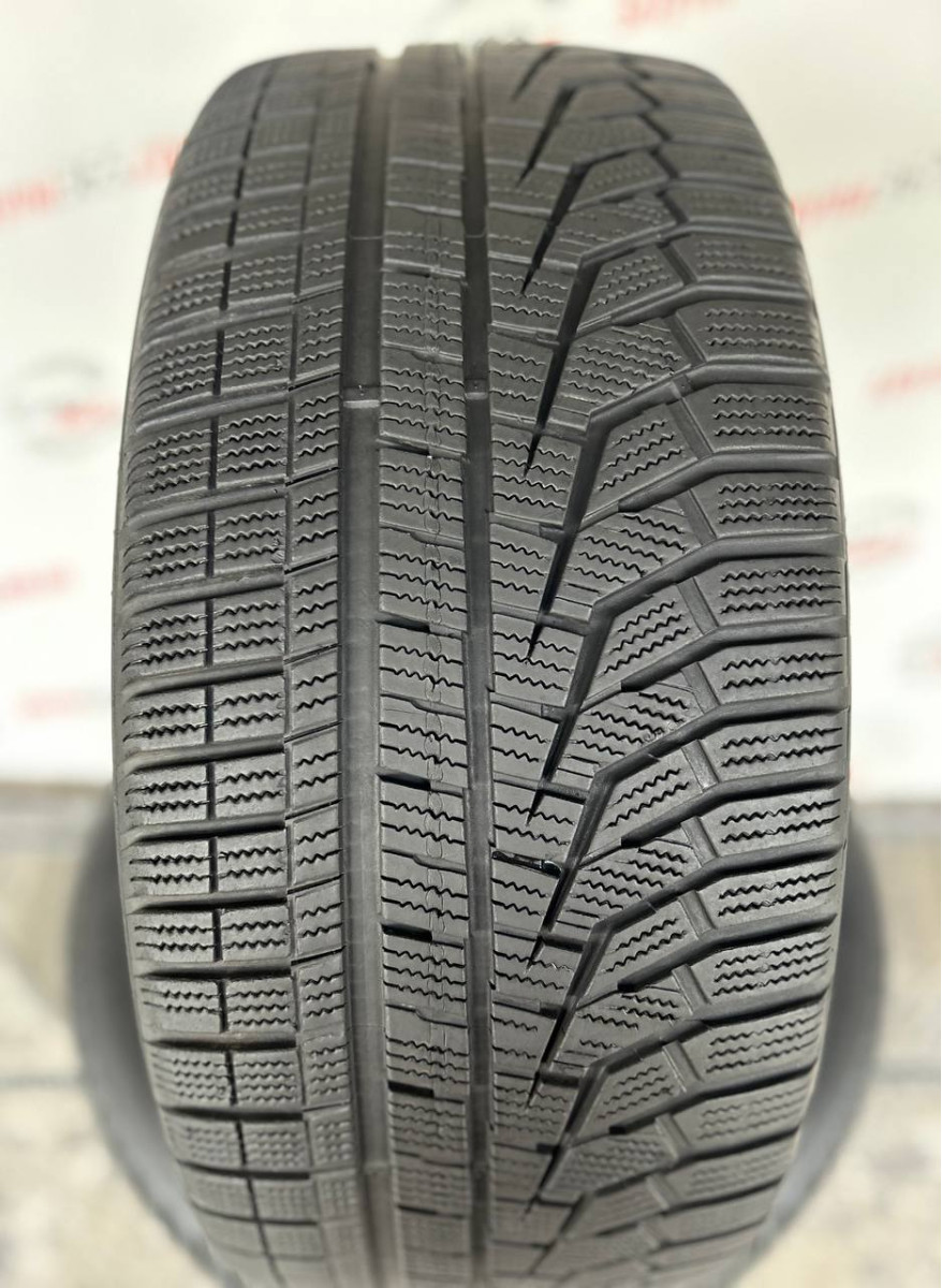 255/45 R19 HANKOOK WINTER I CEPT EVO2 W320 5mm