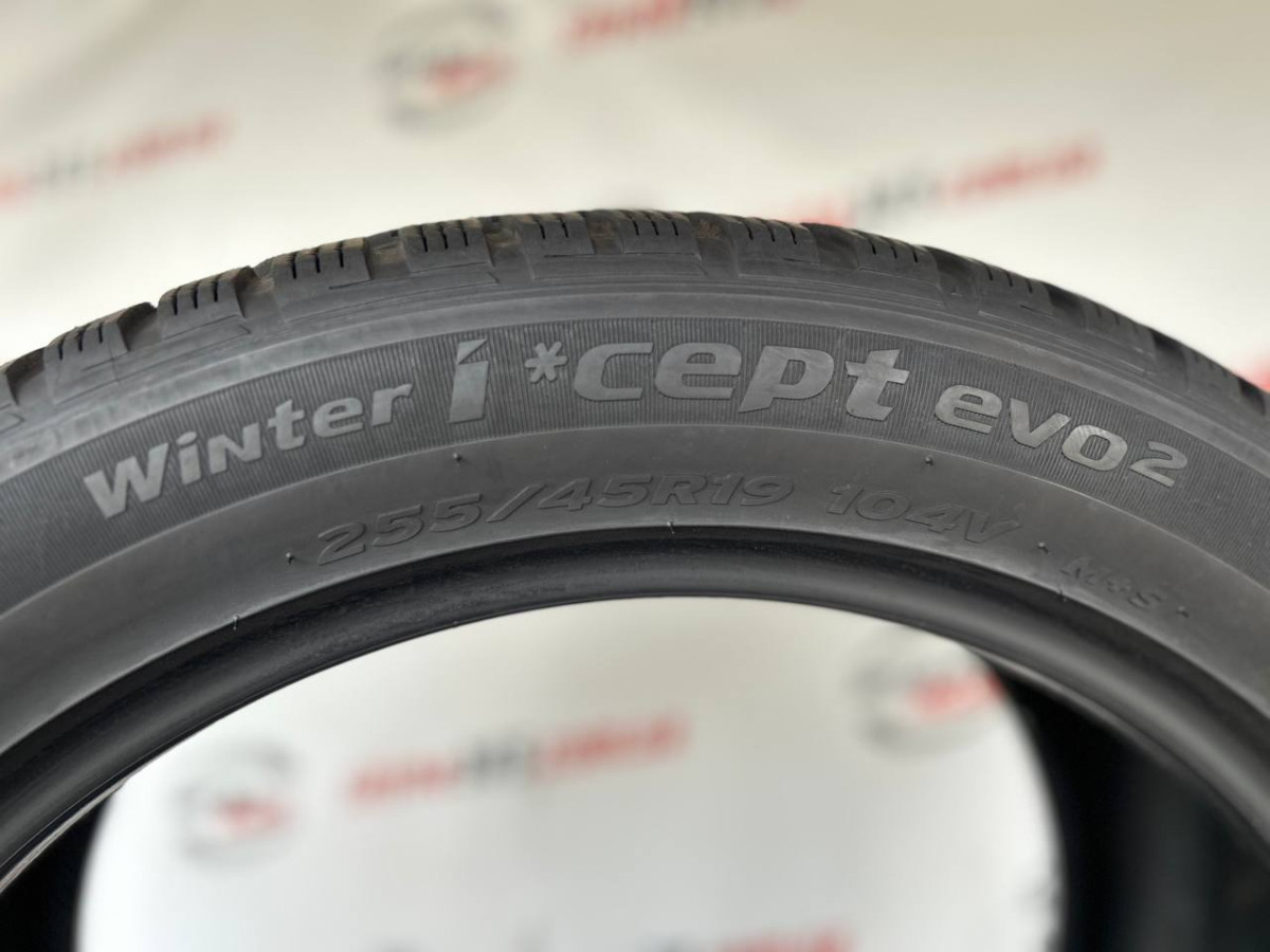 255/45 R19 HANKOOK WINTER I CEPT EVO2 W320 5mm