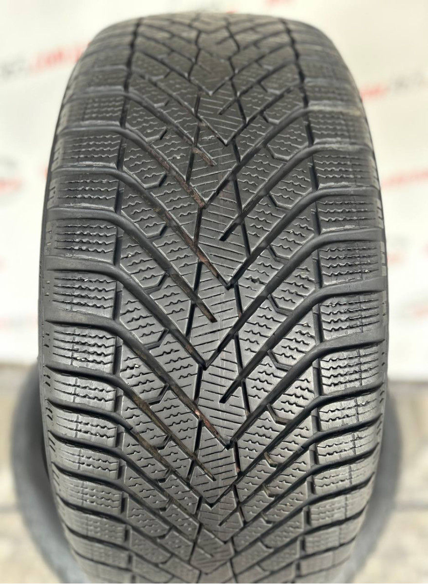 235/40 R20 PIRELLI SCORPION WINTER 2 6mm