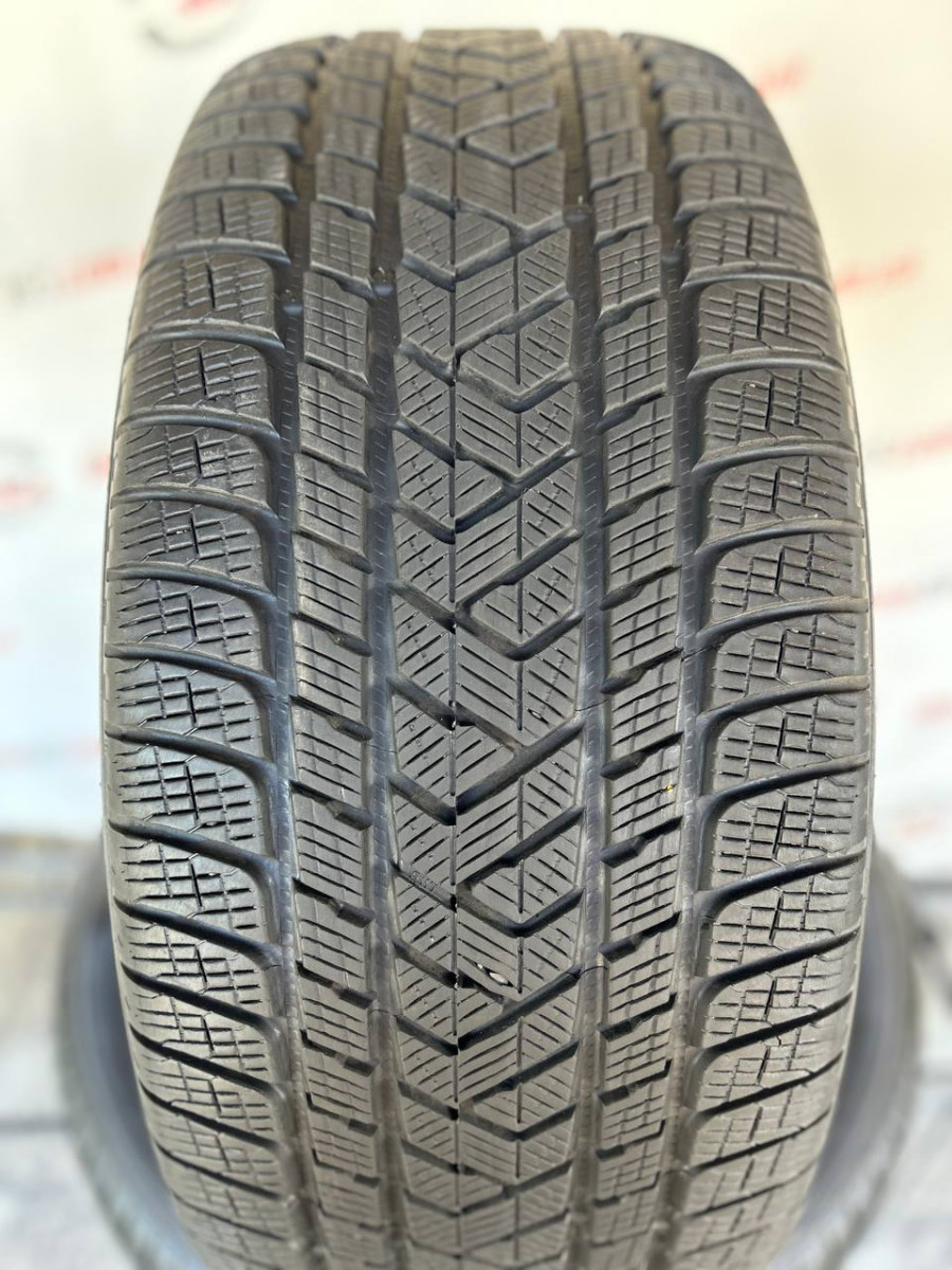 275/50 R20 PIRELLI SCORPION WINTER 6mm