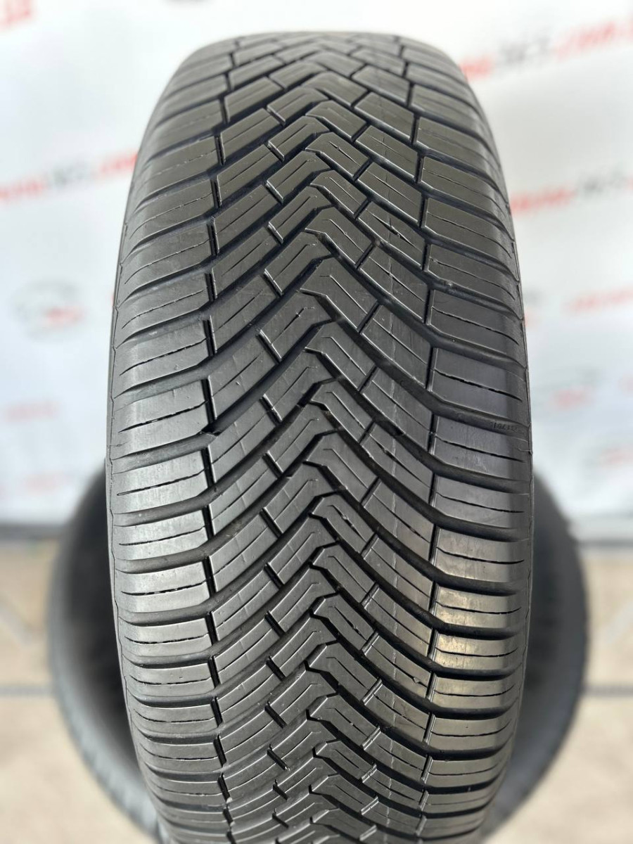 215/60 R17 CONTINENTAL ALLSEASONCONTACT 7mm