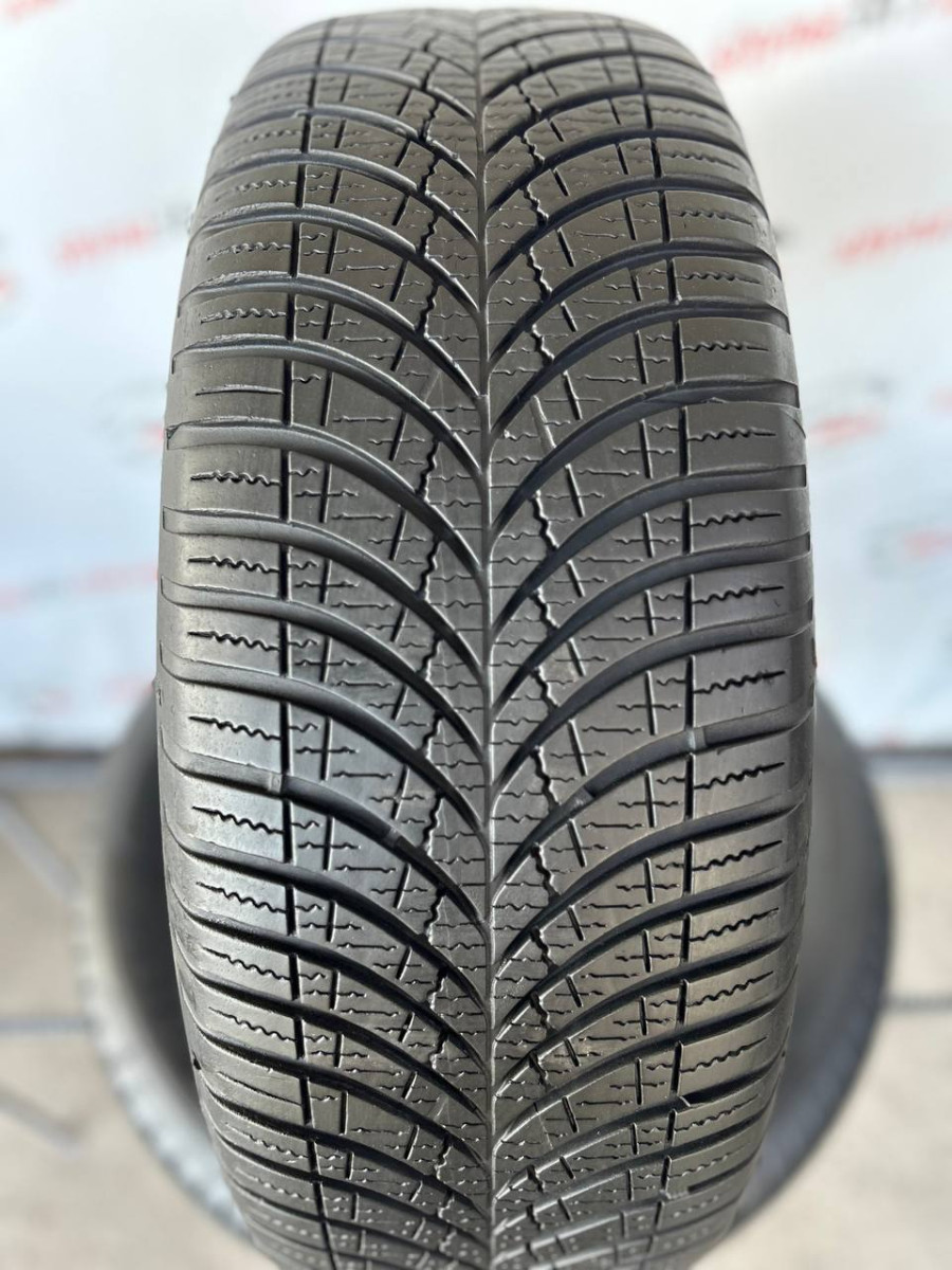 215/60 R17 GOODYEAR VECTOR 4 SEASONS GEN-3 SUV 5mm