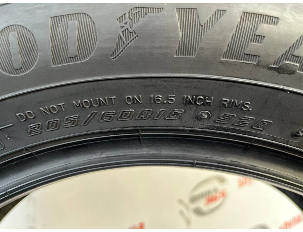 205/60 R16 GOODYEAR ICE NAVI 8 6mm