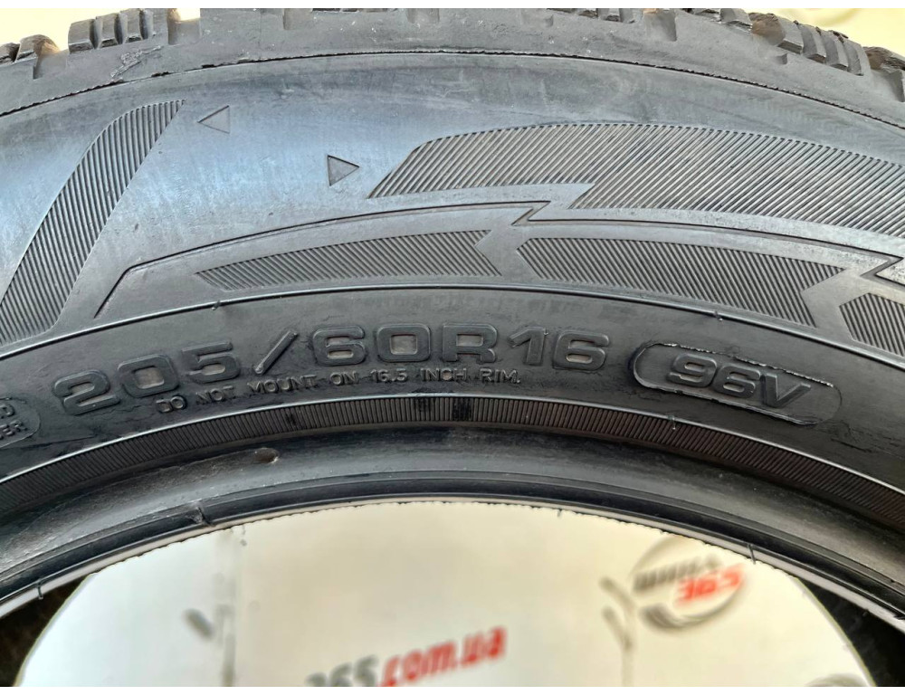 205/60 R16 GOODYEAR ULTRAGRIP PERFORMANCE 3 6mm