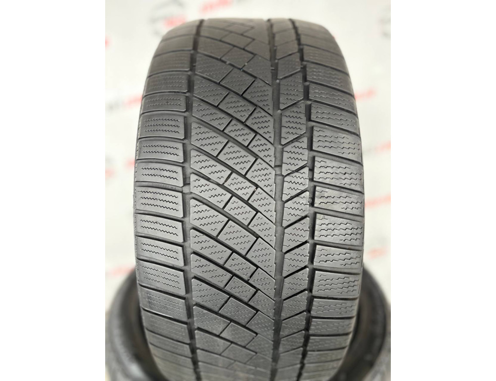 255/40 R18 CONTINENTAL CONTIWINTERCONTACT TS830P 5mm