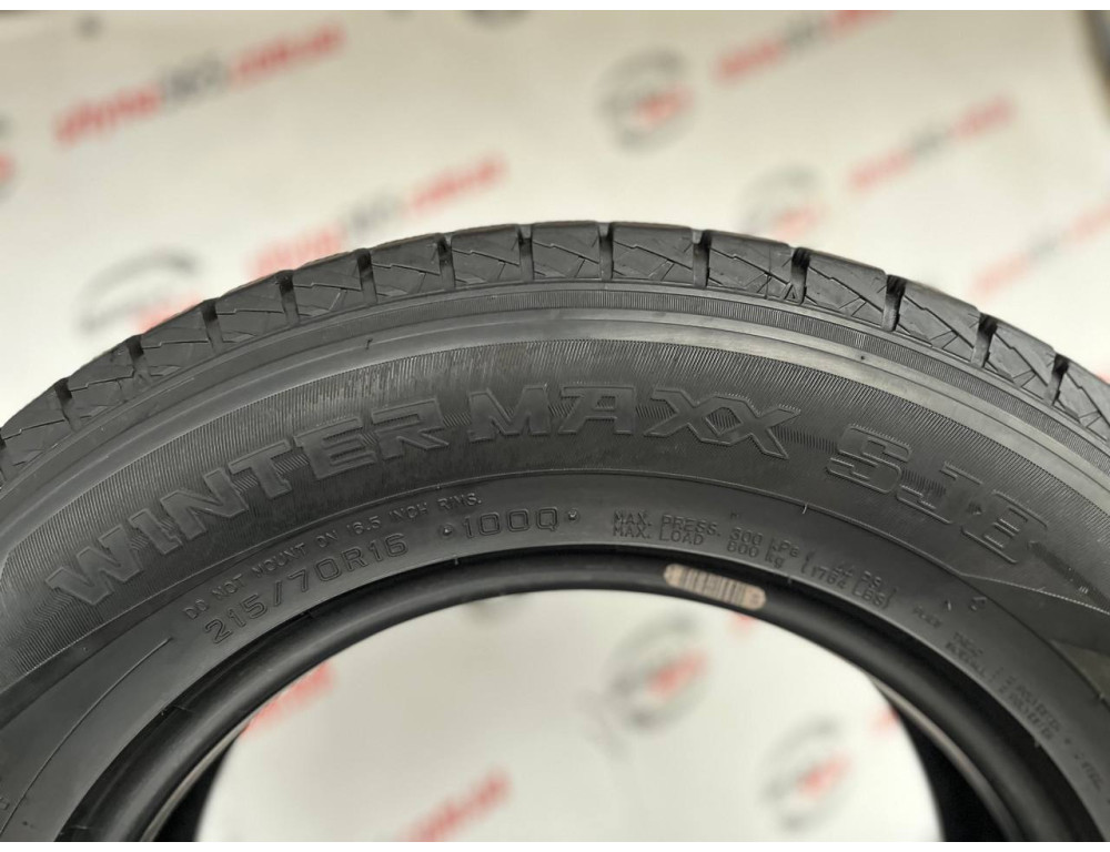 215/70 R16 DUNLOP WINTER MAXX SJ8 9mm