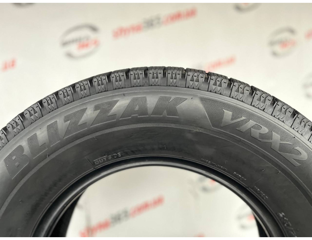215/70 R15 BRIDGESTONE BLIZZAK VRX2 5mm