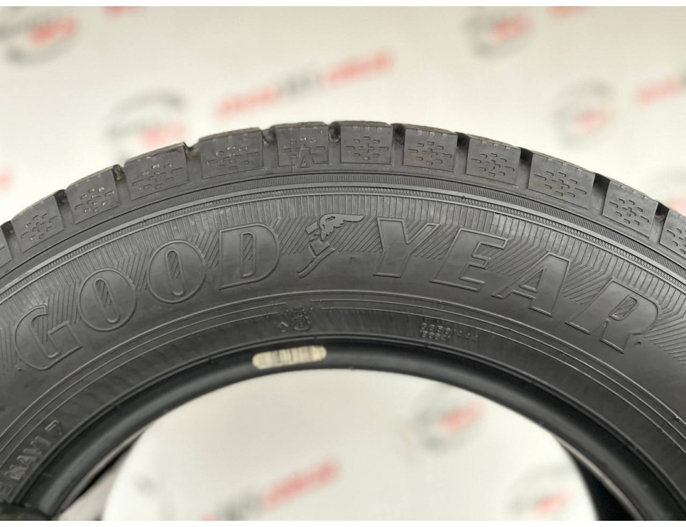 215/65 R16 GOODYEAR ICE NAVI 7 7mm