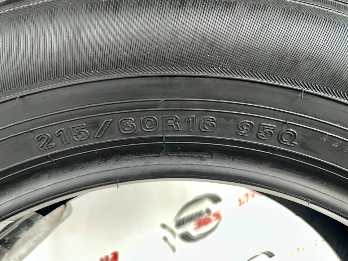 215/60 R16 DUNLOP WINTER MAXX WM03 7mm