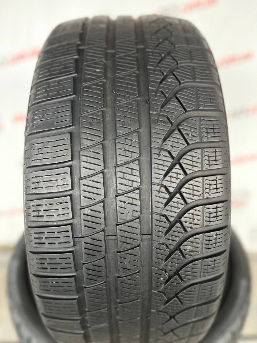 245/35 R19 PIRELLI PZERO WINTER 6mm