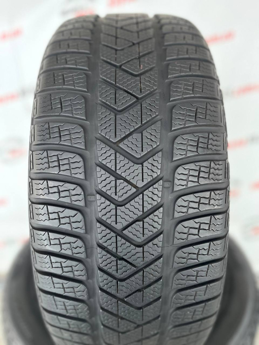 235/50 R18 PIRELLI WINTER SOTTOZERO 3 6mm