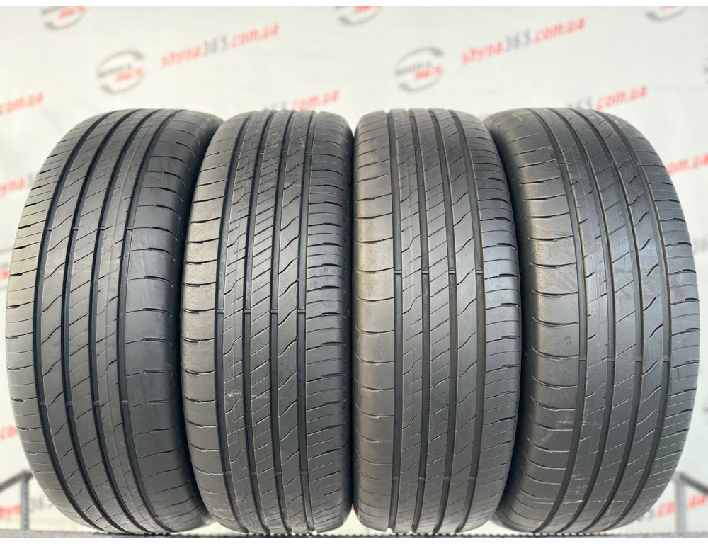 215/65 R16 GOODYEAR EFFICIENTGRIP 2 SUV 6mm