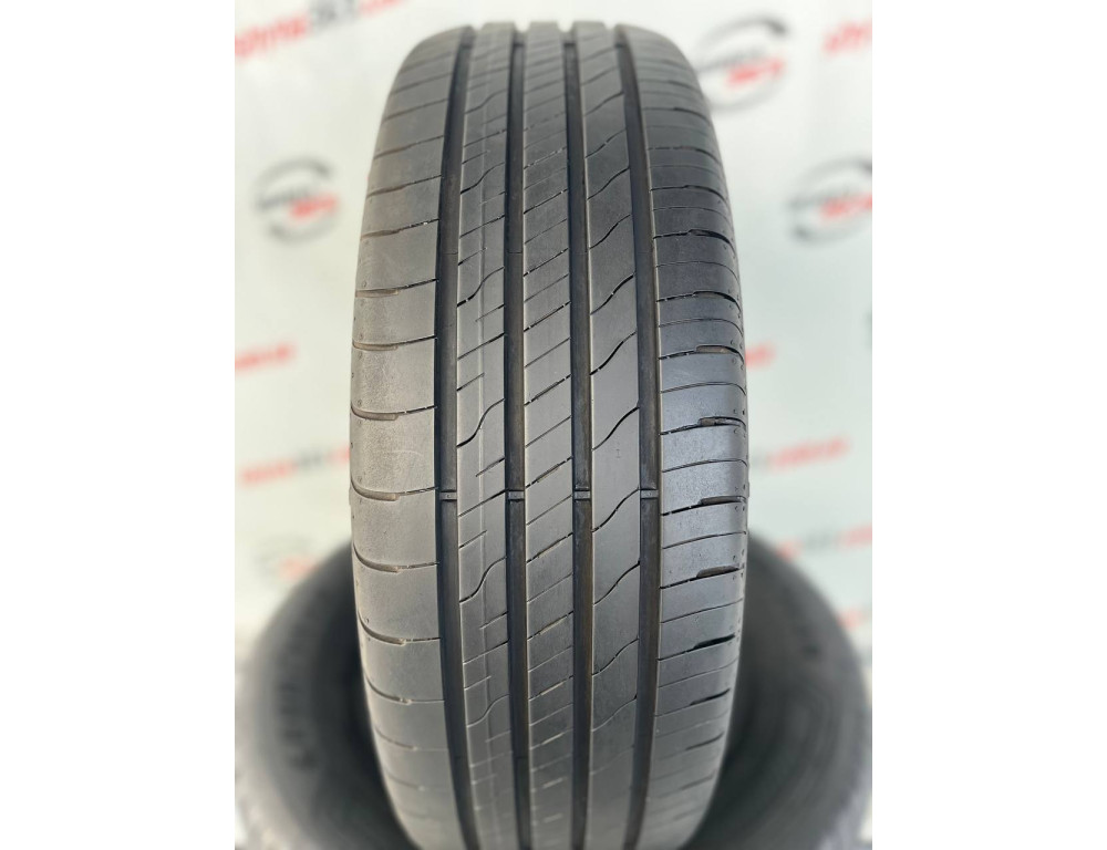 215/65 R16 GOODYEAR EFFICIENTGRIP 2 SUV 6mm