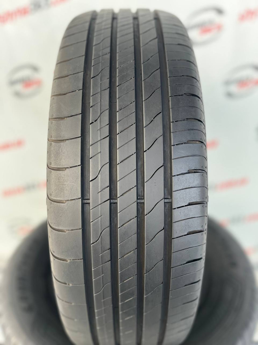 215/65 R16 GOODYEAR EFFICIENTGRIP 2 SUV 6mm