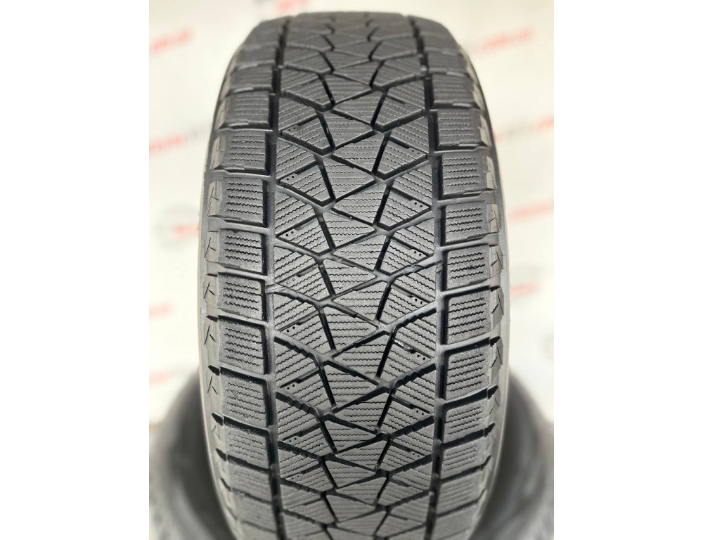 225/55 R18 BRIDGESTONE BLIZZAK DM-V2 8mm
