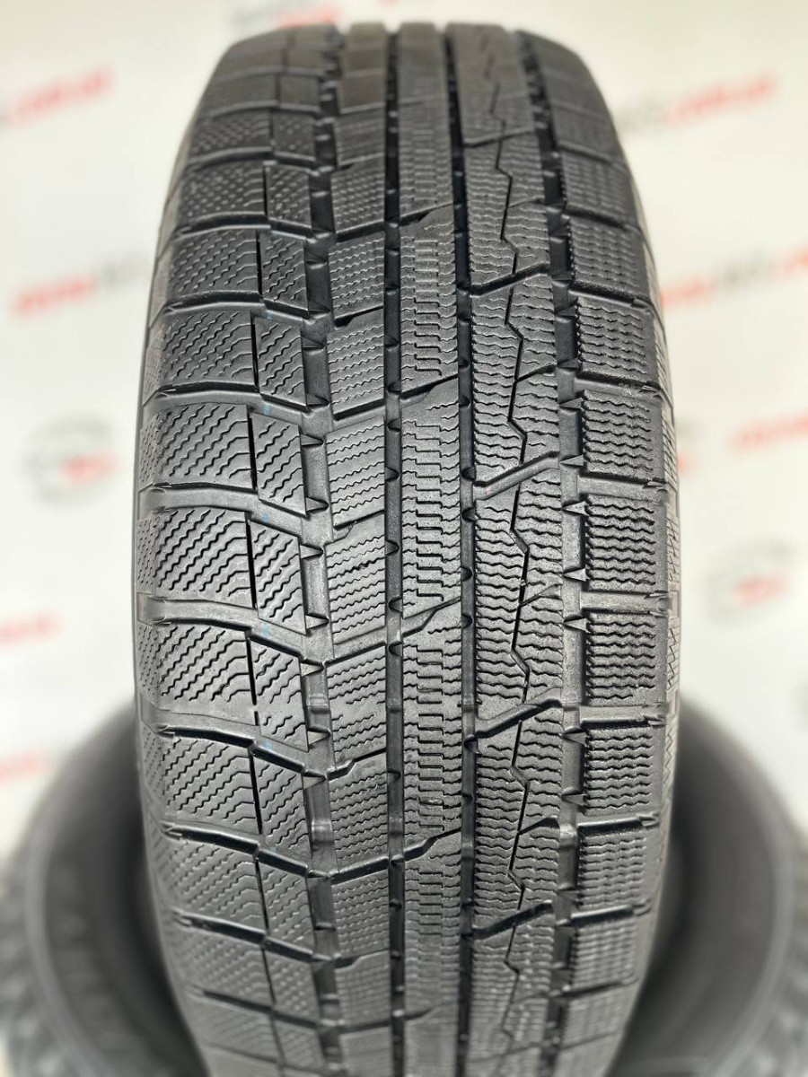 225/60 R18 TOYO WINTER TRANPATH TX 8mm