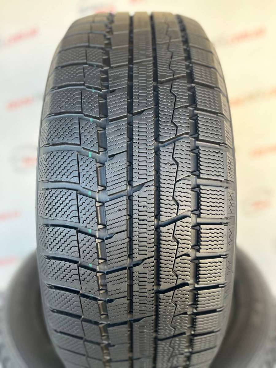 225/55 R18 TOYO WINTER TRANPATH TX 8mm