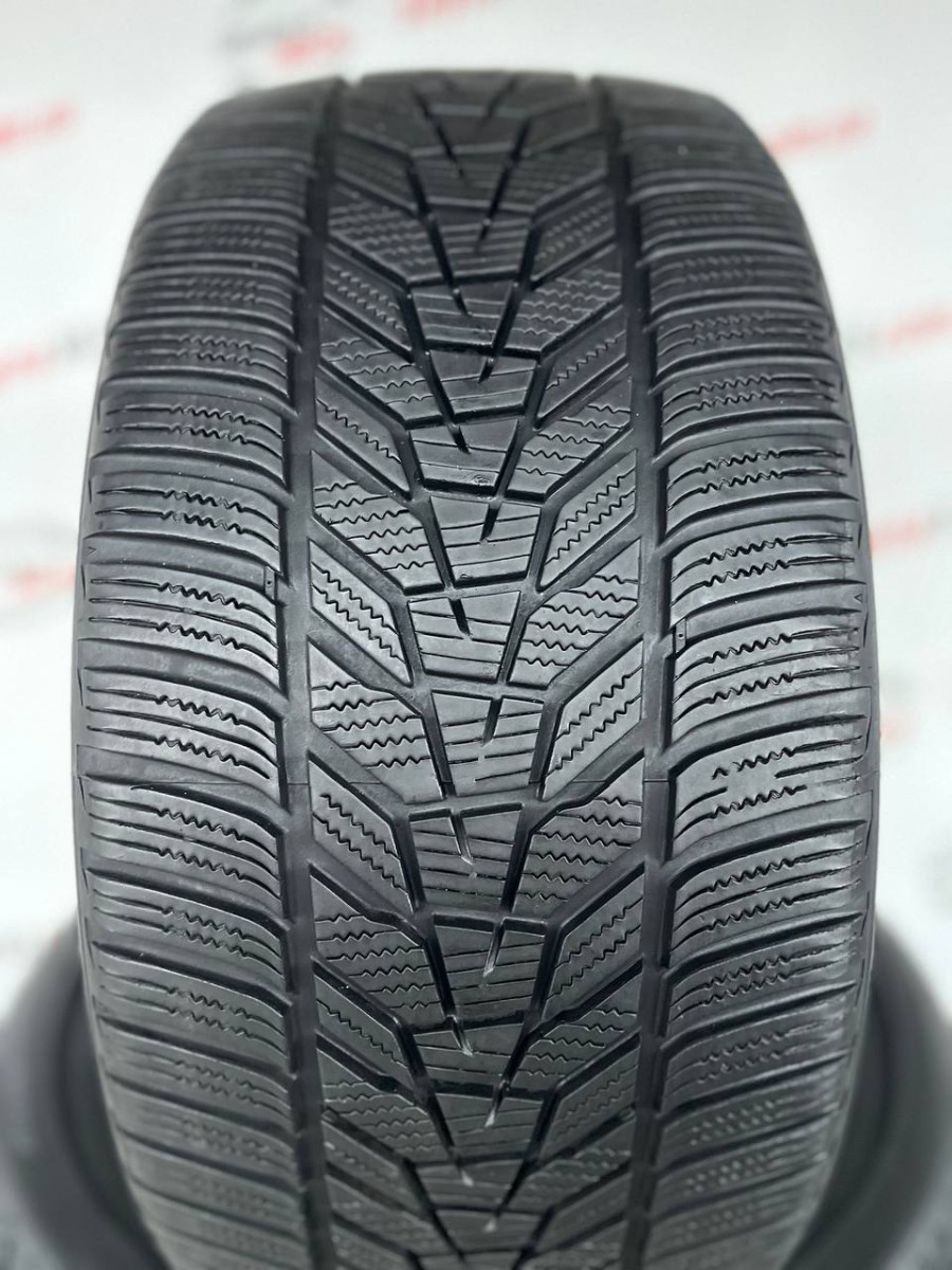 235/35 R19 HANKOOK WINTER I CEPT EVO3 W330 6mm