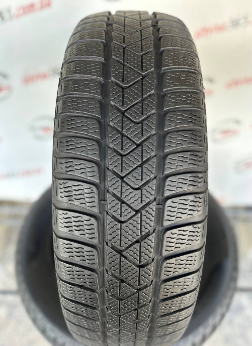 205/65 R16 PIRELLI WINTER SOTTOZERO 3 6mm