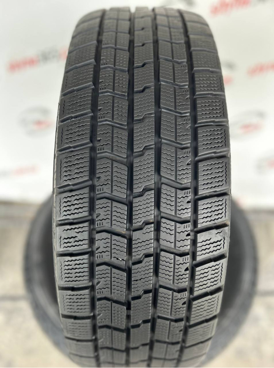 205/60 R16 GOODYEAR ICE NAVI 7 8mm