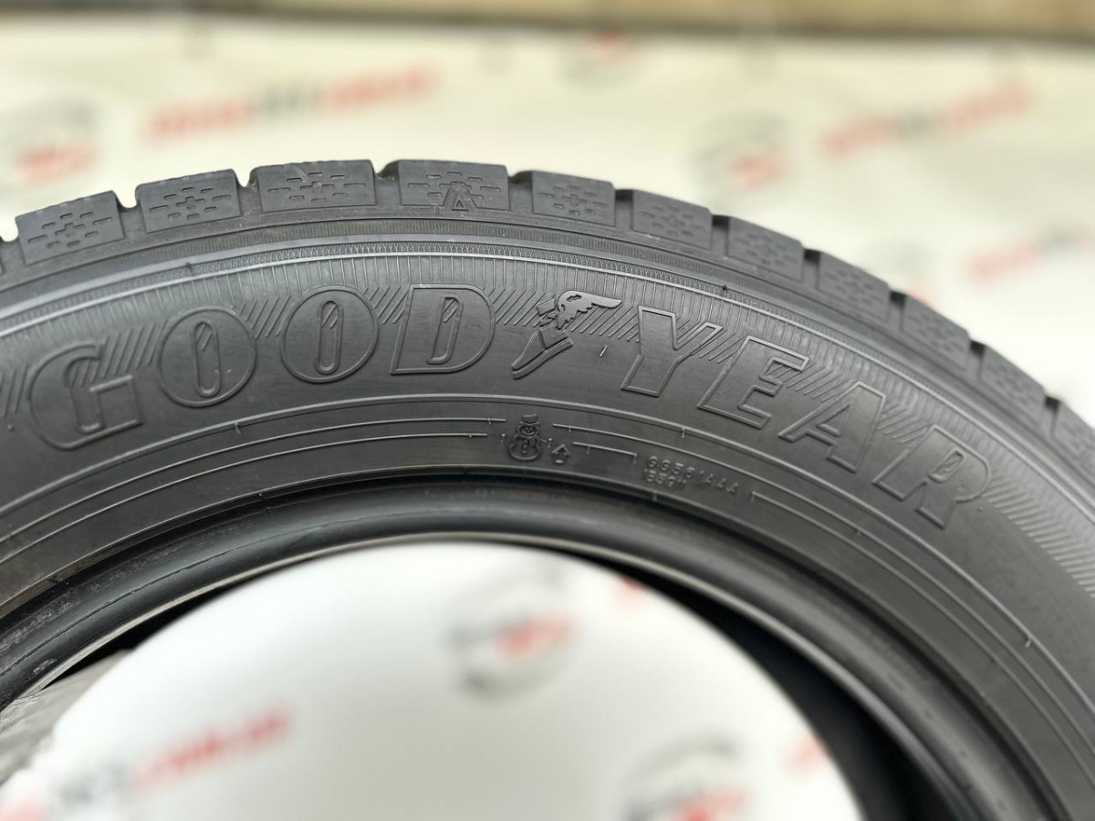 205/60 R16 GOODYEAR ICE NAVI 7 8mm