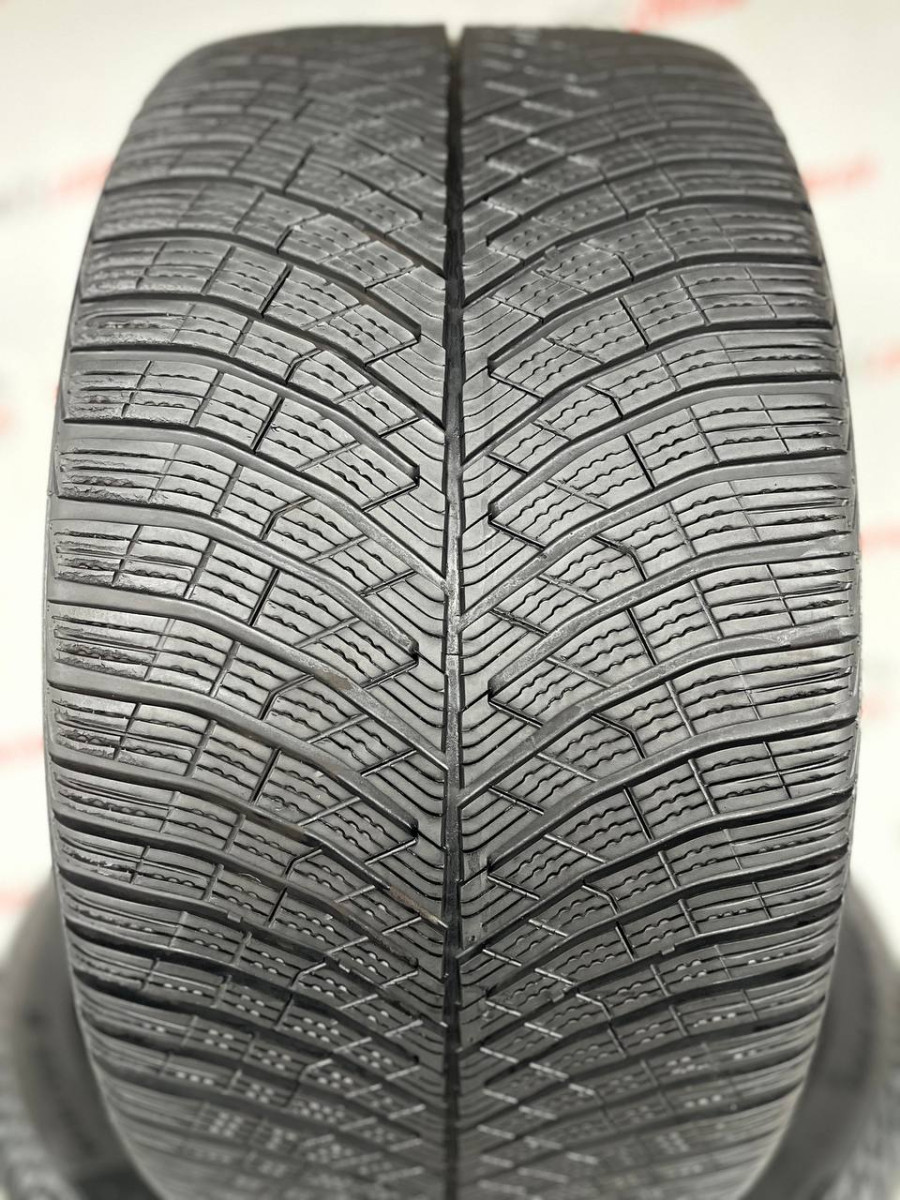 285/35 R20 PIRELLI PZERO WINTER 2 6mm