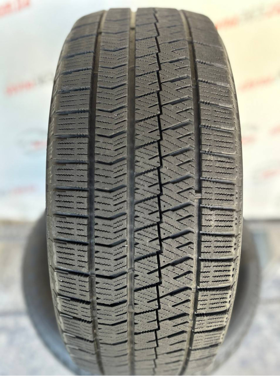 205/55 R17 BRIDGESTONE BLIZZAK VRX2 5mm