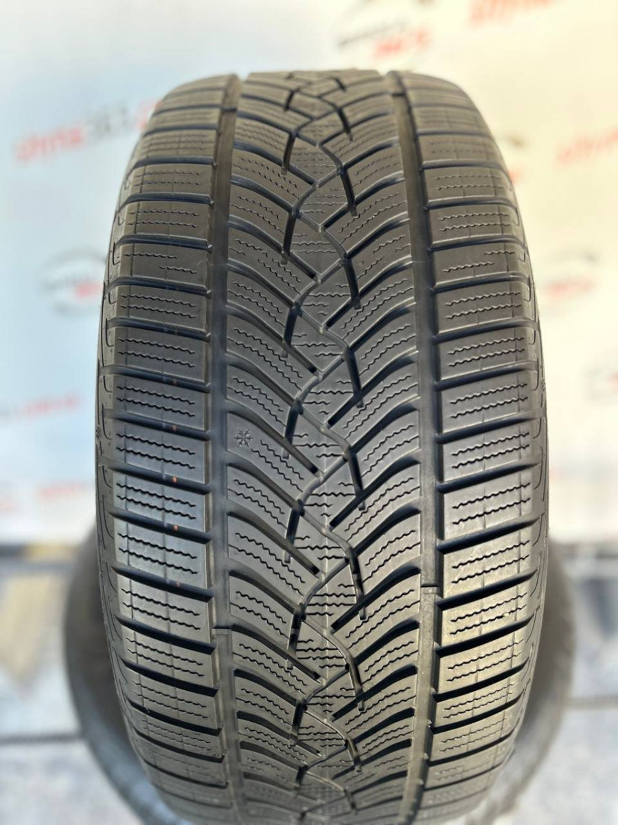 245/45 R17 GOODYEAR ULTRAGRIP PERFORMANCE GEN-1 6mm