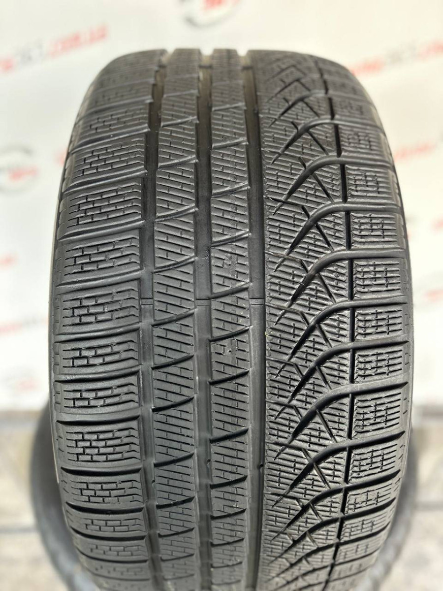 285/40 R20 PIRELLI PZERO WINTER 7mm