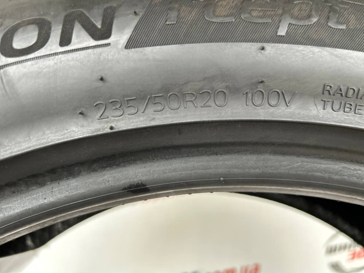 235/50 R20 HANKOOK WINTER I CEPT ION X IW01A SOUND ABSORBER 7mm