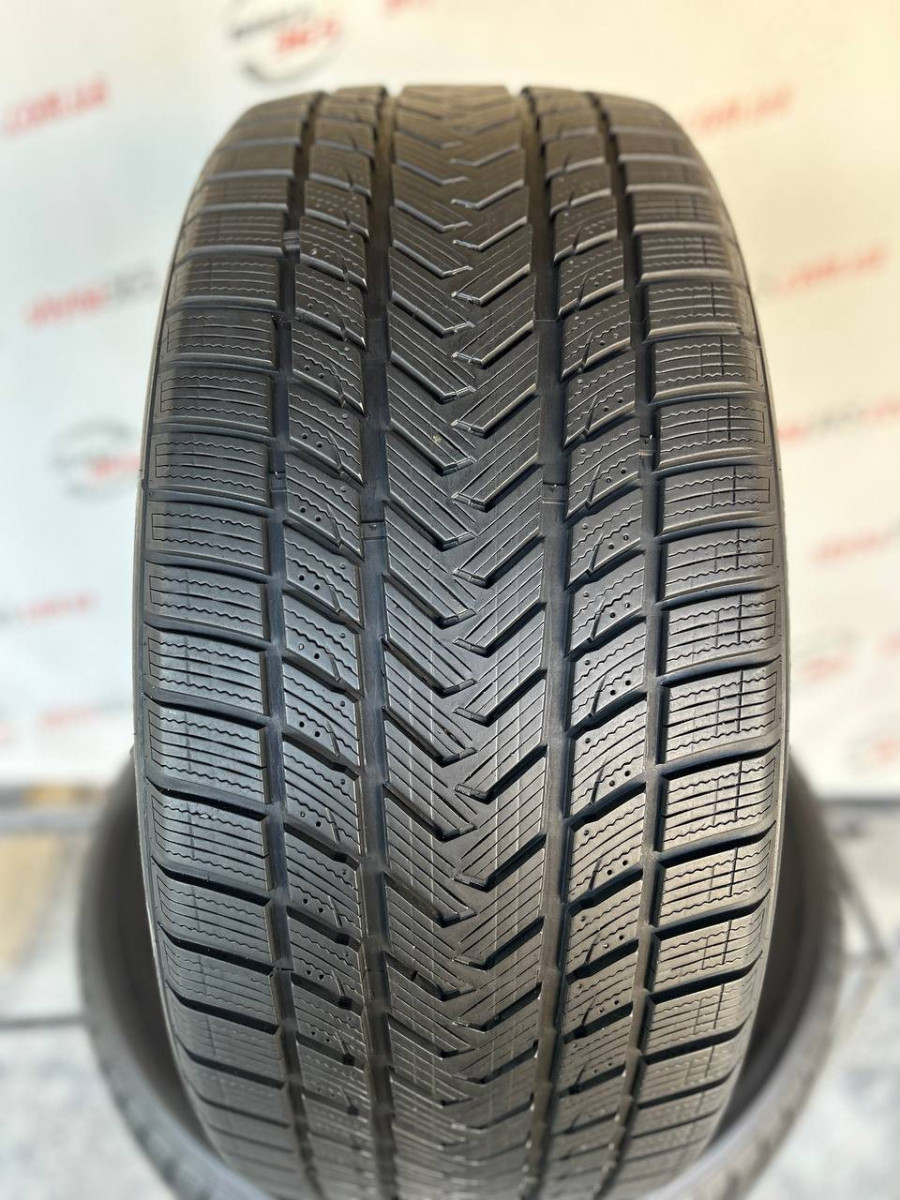 285/40 R22 GRIPMAX SUREGRIP PRO WINTER 6mm